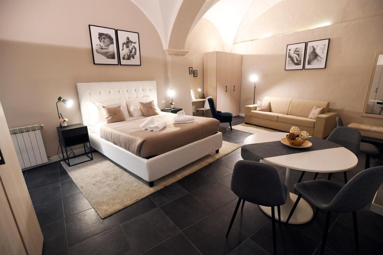 21 - Piazza Navona * Rome