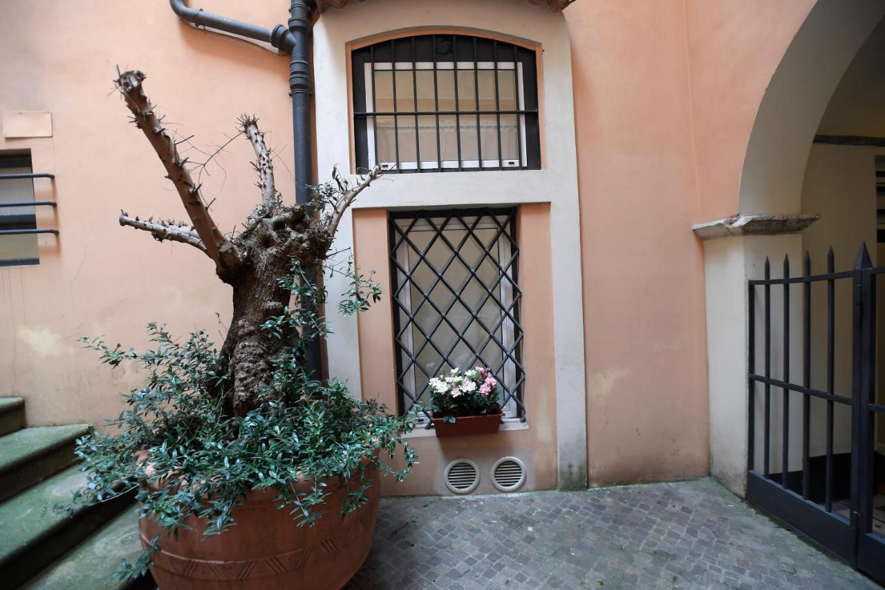 21 - Piazza Navona Apartment *